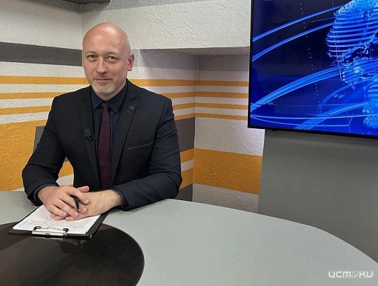 На втором заседании областного Совета выбрали замов, председателей и сенатора. В администрации региона вновь говорили о реализации нацпроектов на Орловщине. Сотрудники МЧС провели для школьников уроки безопасности. 