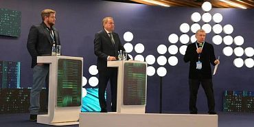 Кибербезопасность в финансах: на форуме в Екатеринбурге обсудили угрозы телефонного мошенничества и дипфейков