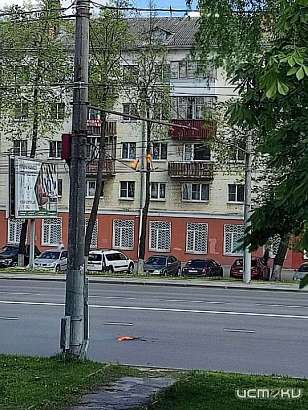 В Орле продолжаются ремонтные работы по восстановлению контактной сети для троллейбусов 