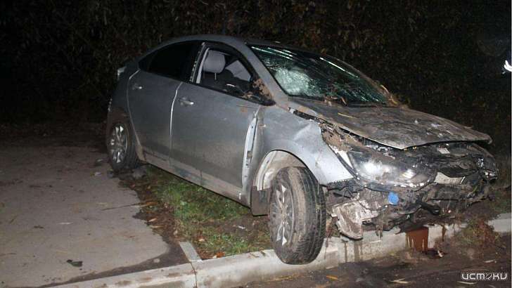 На Орловщине пьяный водитель улетел в кювет за остановкой