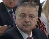 Догоним и перегоним... Доклад Парахина о развитии орловской промышленности раскритиковал губернатор