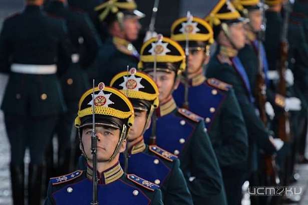 В День города орловчане увидят Церемониальный развод конных и пеших кремлевских караулов