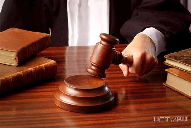 Орловчанина посадили на семь лет за попытку расправиться с приемным отцом