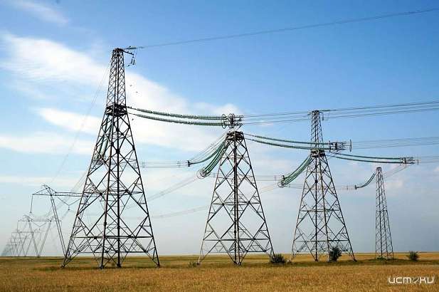 В районах Орловской области украли электричества примерно на 350 тысяч рублей