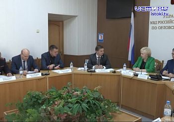 В зоне риска - пенсионеры и малограмотные пользователи гаджетов. Про мошенников рассказал главный прокурор области В зоне риска - пенсионеры и малограмотные пользователи гаджетов. Про мошенников рассказал главный прокурор области