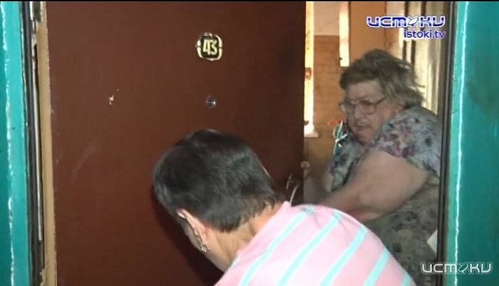 Невыносимые соседи. С антисанитарией приходится мириться жителям одного орловского дома Невыносимые соседи. С антисанитарией приходится мириться жителям одного орловского дома
