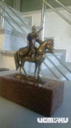 Экс-депутат хочет подать иск против установки памятника Грозному возле Богоявленского собора