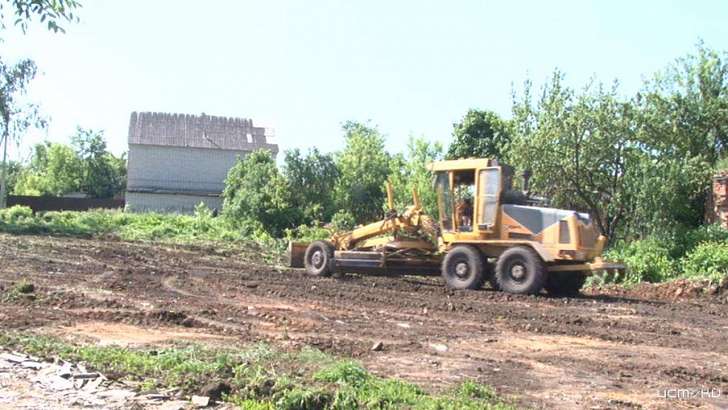 В Орле расчищают площадку под строительство новых многоэтажек