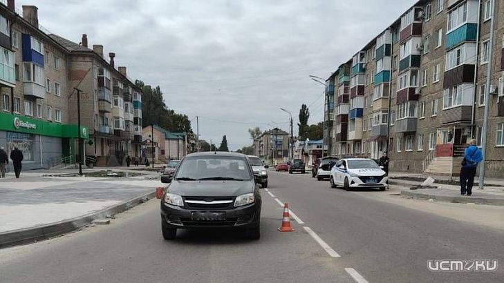 В Ливнах пенсионерка попала под колеса легковушка