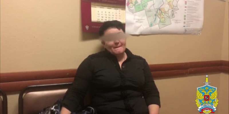Видео: в подмосковной Барвихе повязали орловчанку с 2 кг героина