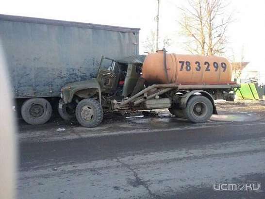 В Орле произошла сильная авария: возможно, есть пострадавшие и погибшие