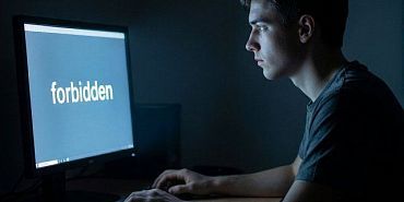 В Орле 17‑летний юноша обвиняется в реабилитации нацизма и оправдании терроризма