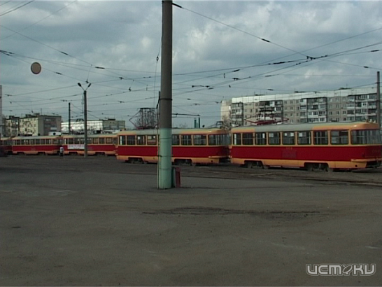 В Орле обстреляли трамвай 