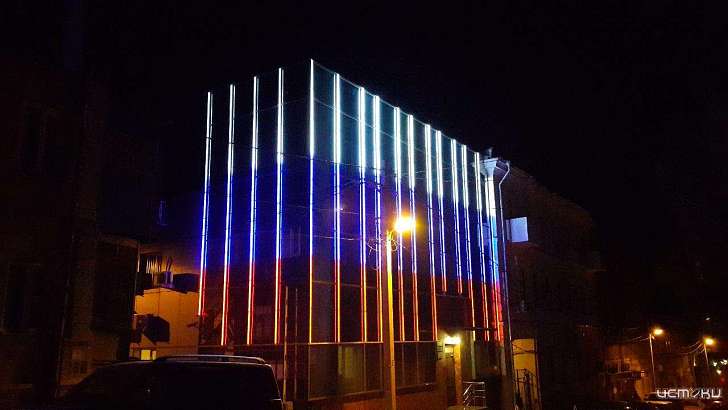 Несколько зданий в Орле окрасят в цвета российского триколора