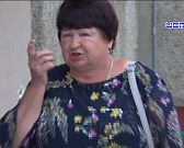Текущие трубы в подвале и загадочная постройка во дворе