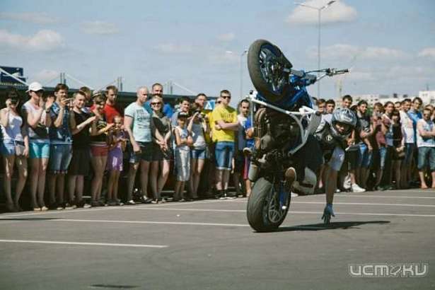 В следующую субботу, 16 сентября в 12 часов на Кромском шоссе пройдет автомотошоу "OREL MOTOR FEST". 