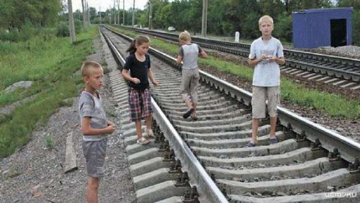 Декада «Безопасное лето» стартовала в Орловско-Курском регионе МЖД с 10 июля