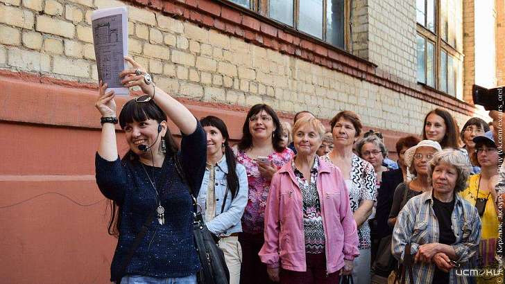 После долгого перерыва «прогульщики» возобновляют экскурсии по Орлу
