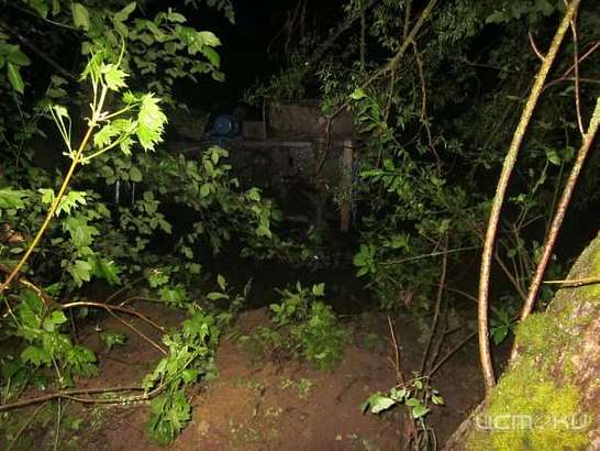 Под Орлом погиб мужчина, перевернувшись на тракторе