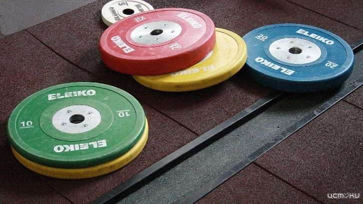 В эти минуты в Орле проходит турнир по тяжелой атлетике