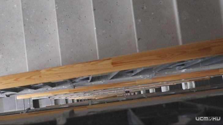 с 1-го на 22-й этаж по лестнице