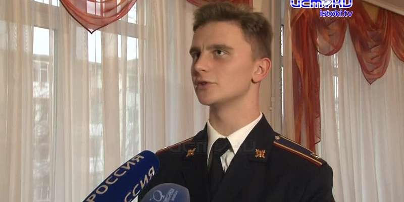 Служу Отечеству! На разных площадках Орла чествовали защитников правопорядка
