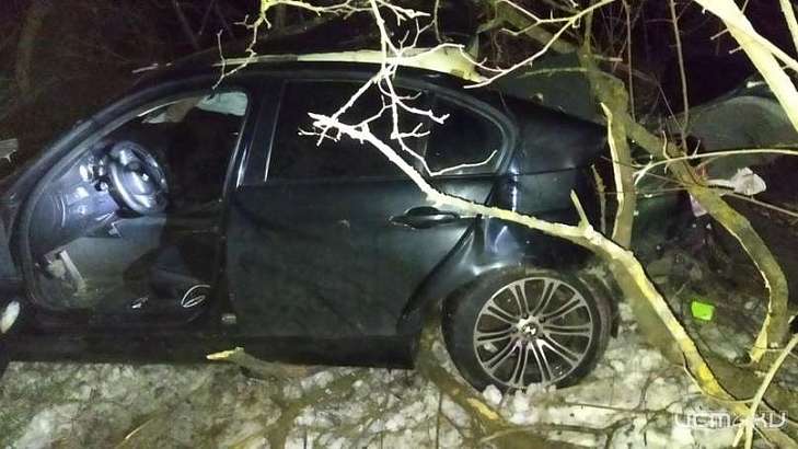 Под Орлом в автомобильной аварии насмерть разбилась 19-летняя девушка