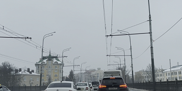 Автомобильные пробки сковали сегодня в первой половине дня 2 района Орла