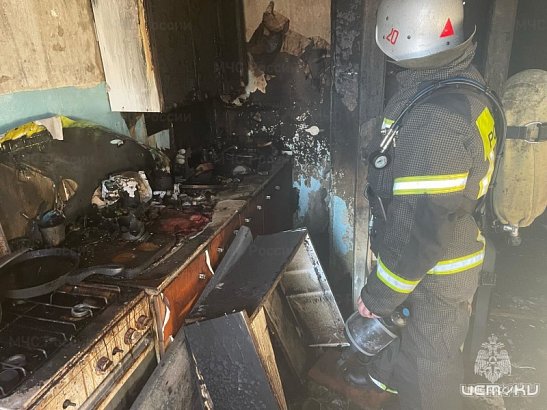 За минувшие сутки 8 выездов совершили сотрудники МЧС: пожары, спасение кота и трагедия в Орловской области