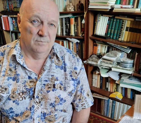 Орловчанин создал первый в мире словарь поэзии Высоцкого