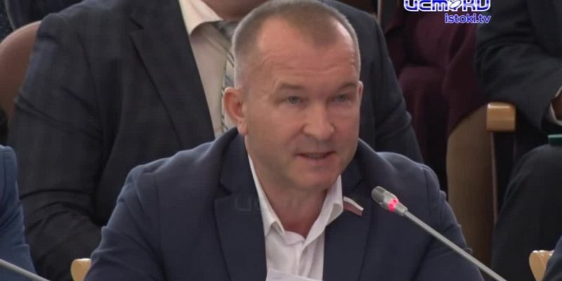 Катастрофа с строительством школ и обвинения в профнепригодности