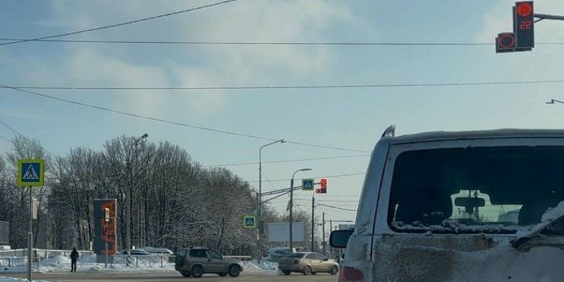 "Ты что, права купил?". Бывший госинспектор отделения экзаменационной работы областного ГИБДД обвиняется в получении взяток и не только