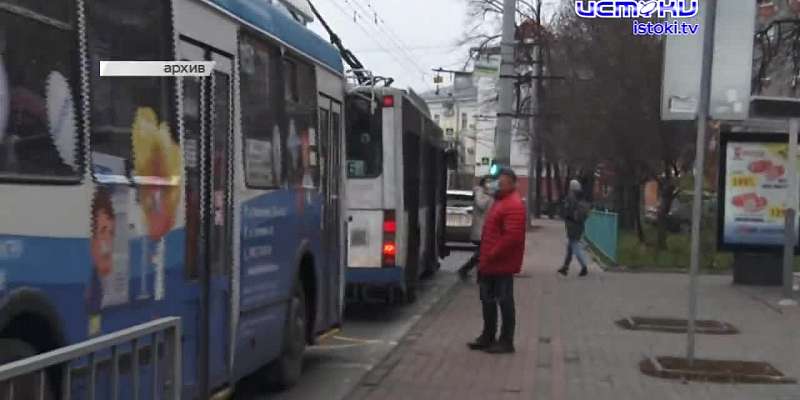 Завтра в Советском районе ограничат движение, своим мнением об изменении нумерации троллейбусов вы можете поделиться с нами, смертность на Орловщине з...