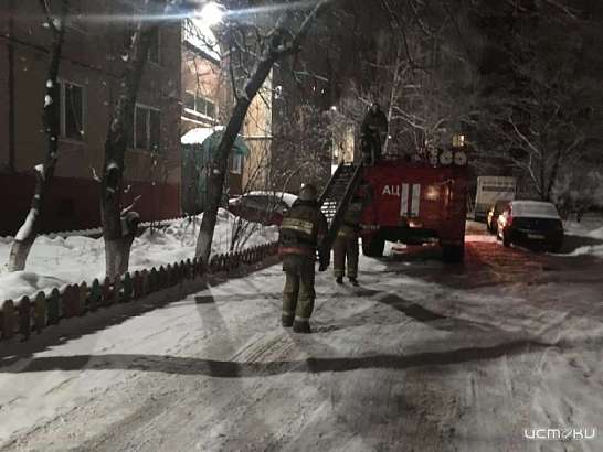 Ночной пожар в орловской квартире унес жизни двух пенсионеров Ночной пожар в орловской квартире унес жизни двух пенсионеров