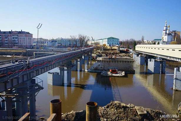 Чиновники обещают уже летом запустить трамваи и троллейбусы по Красному мосту в Орле