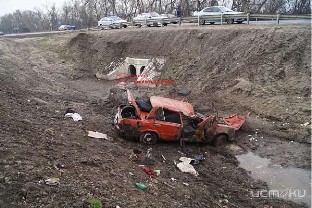 На автотрассе в Орловской области перевернулась «копейка»