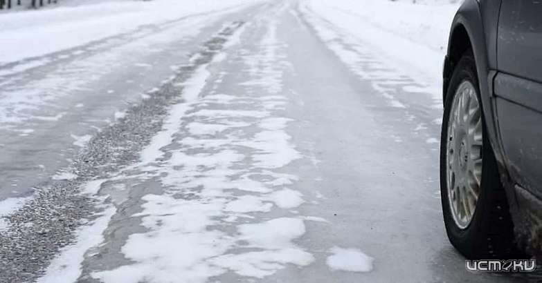 Неблагоприятная дорожная обстановка: орловских водителей призывают быть внимательнее