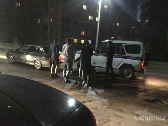 Снова ДТП с участием полицейской машины: в Орле столкнулись ВАЗ и патрульный УАЗ