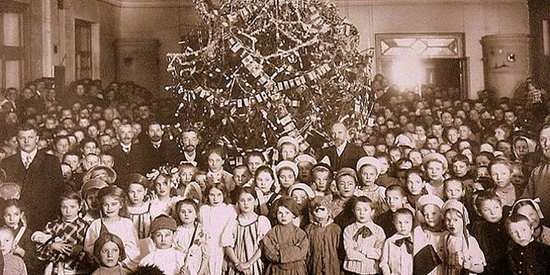 Возвращение Нового года в СССР со страниц газеты «Орловская правда» от 1 января 1937 года