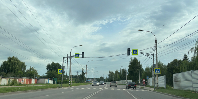 На улице Мостовая в Орле скоро заработает еще один светофор