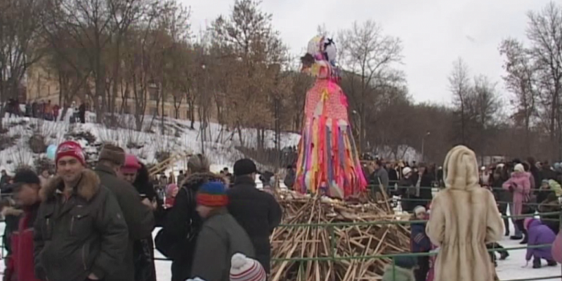 Сегодня-Масленица. "Уже зиму провожаем, весну в гости зазываем"