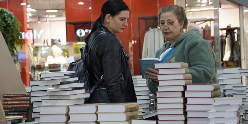 Книжный фестиваль с книгами от 80 издательств завершился в Орле