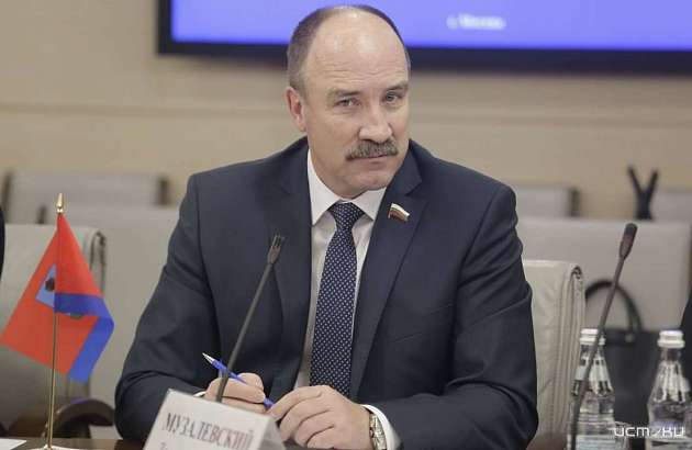 Путин наградил Музалевского Орденом Почета