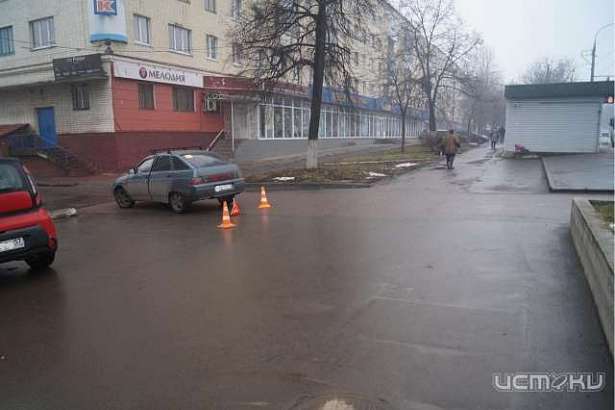 В Орле «Лада» сбила пожилую женщину В Орле «Лада» сбила пожилую женщину