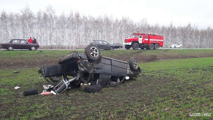 На Орловщине перевернулся автомобиль «Suzuki»