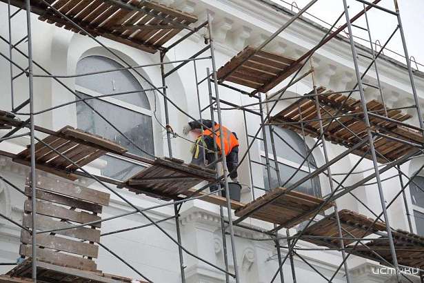 В Орле прокуратура уличила чиновников в незаконном переносе сроков проведения капремонта домов В Орле прокуратура уличила чиновников в незаконном переносе сроков проведения капремонта домов