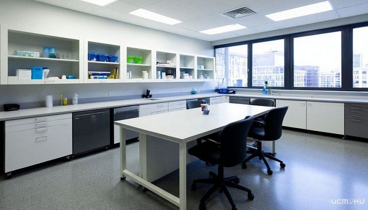 ТОП-7 критериев выбора лабораторной мебели: что важно в 2025 году
