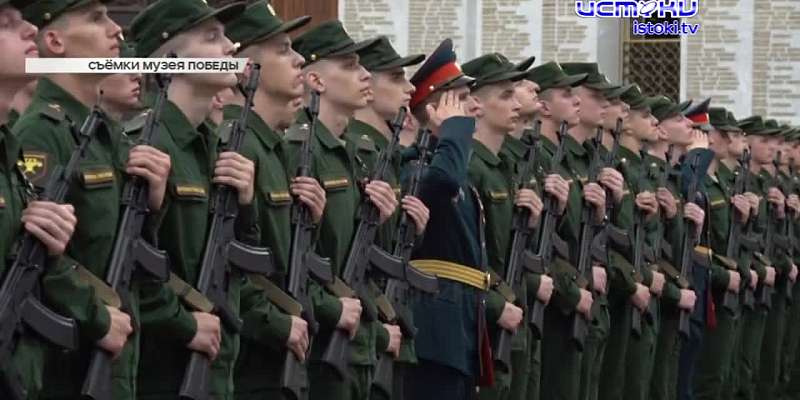 В орловских квартирах потекла жёлтая вода, В Орловскую область ввезли более 10 тонн белорусской клубники с нарушением, а «Дворянское гнездо» вновь вст...