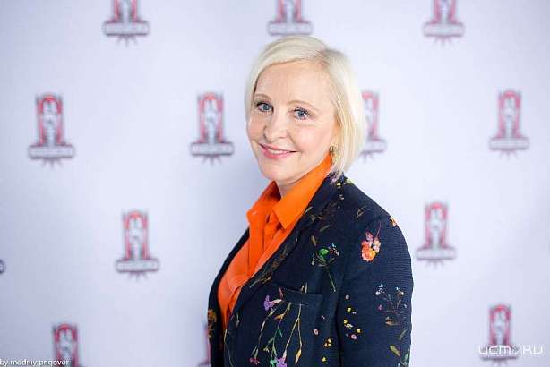 Орловчане пообщаются с актрисой театра и кино Еленой Борзовой
