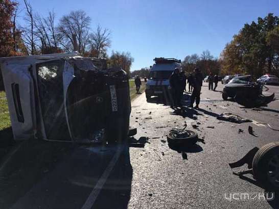 Лоб в лоб: в Кромском районе женщина погибла, вылетев на встречку на «Мазде» 